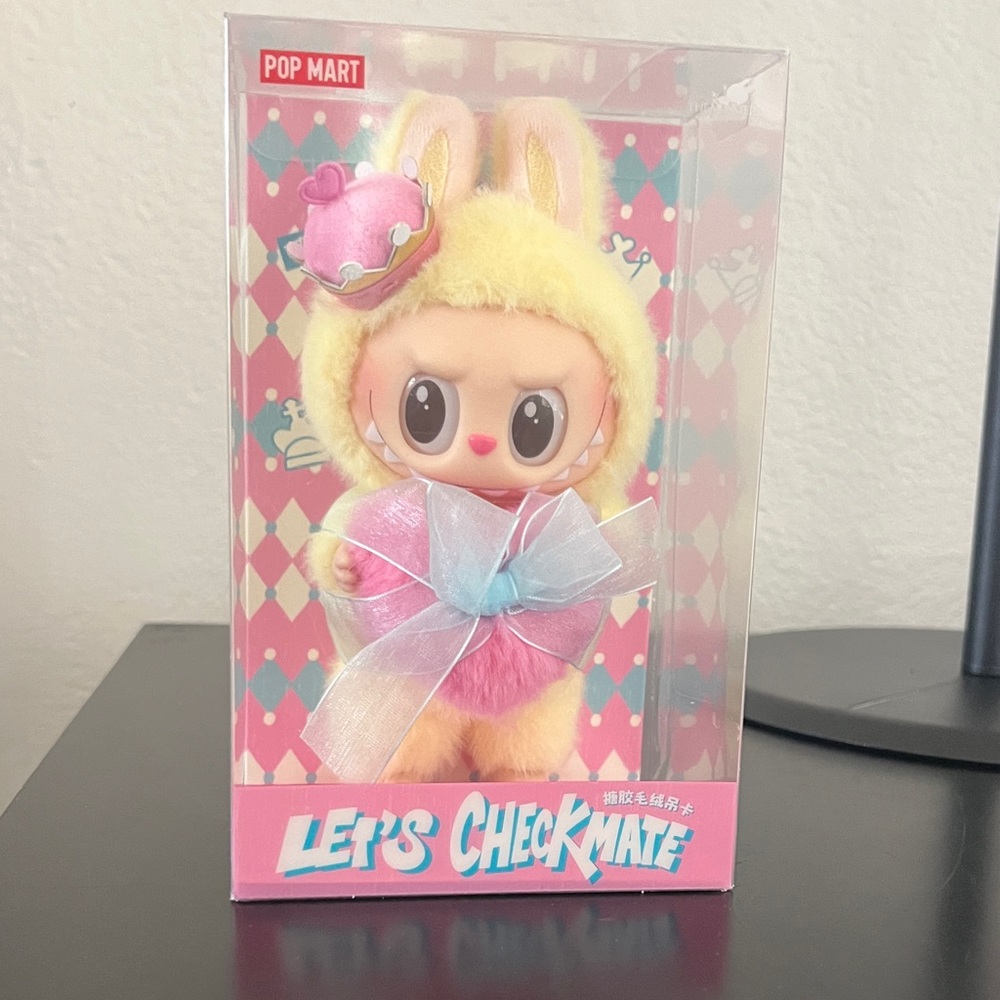Pop Mart NIB Labubu  Let’s Checkmate Plush